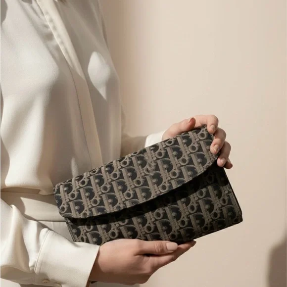 DIOR Vintage Oblique Trotter Monogram Canvas Clutch Bag - Picture 3 of 15